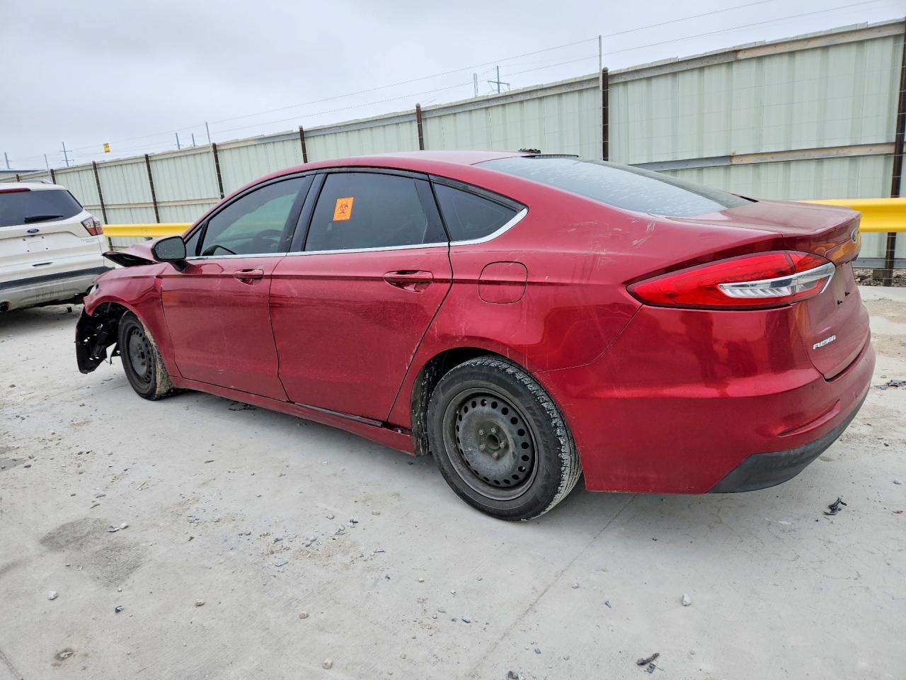 2019 FORD FUSION S photo 2