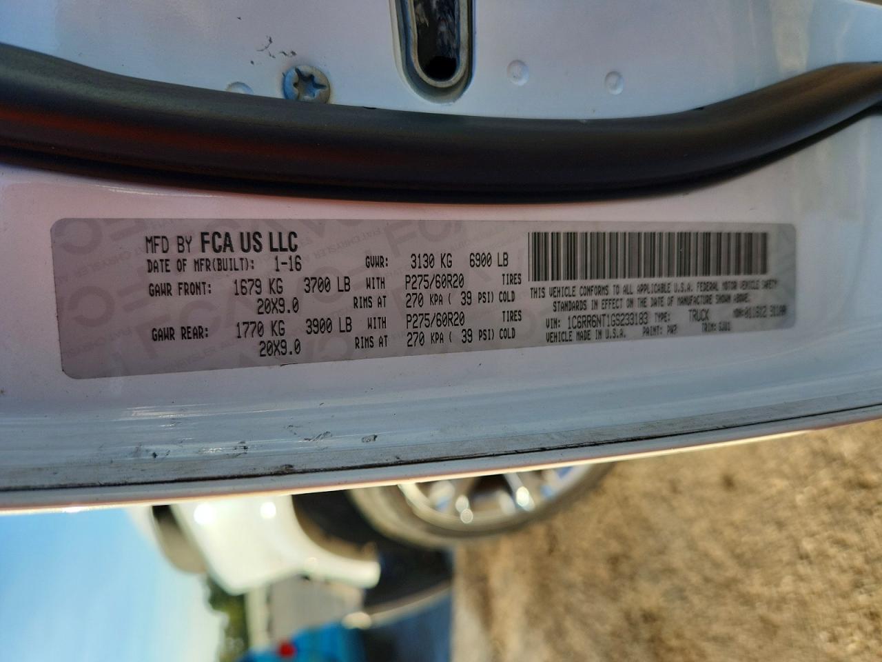 2016 RAM 1500 LARAMIE photo 25
