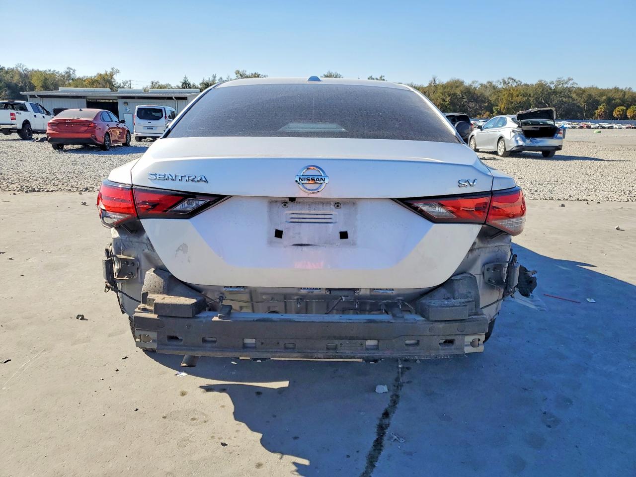 2022 NISSAN SENTRA SV photo 11