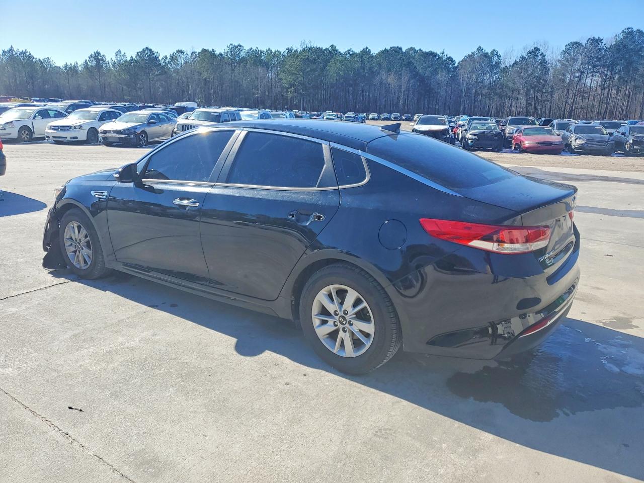 2016 KIA OPTIMA LX photo 3