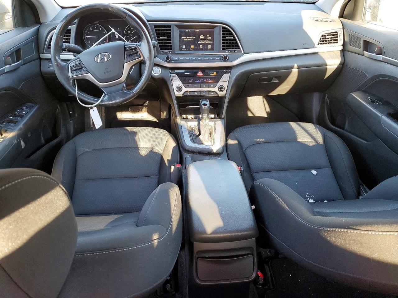 2018 HYUNDAI ELANTRA SEL photo 22