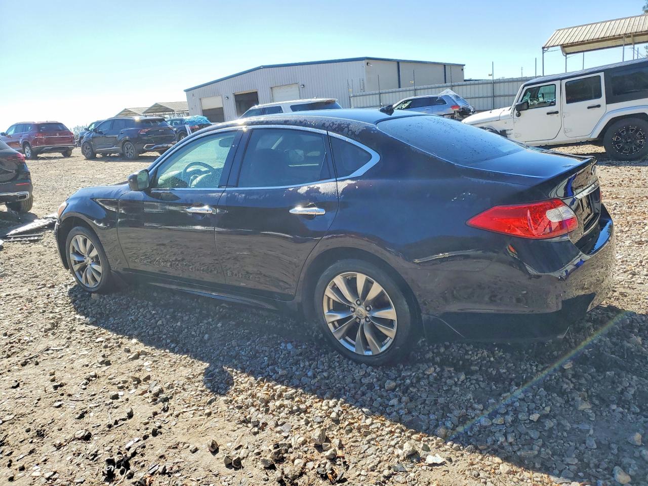2012 INFINITI M37 BASE photo 2