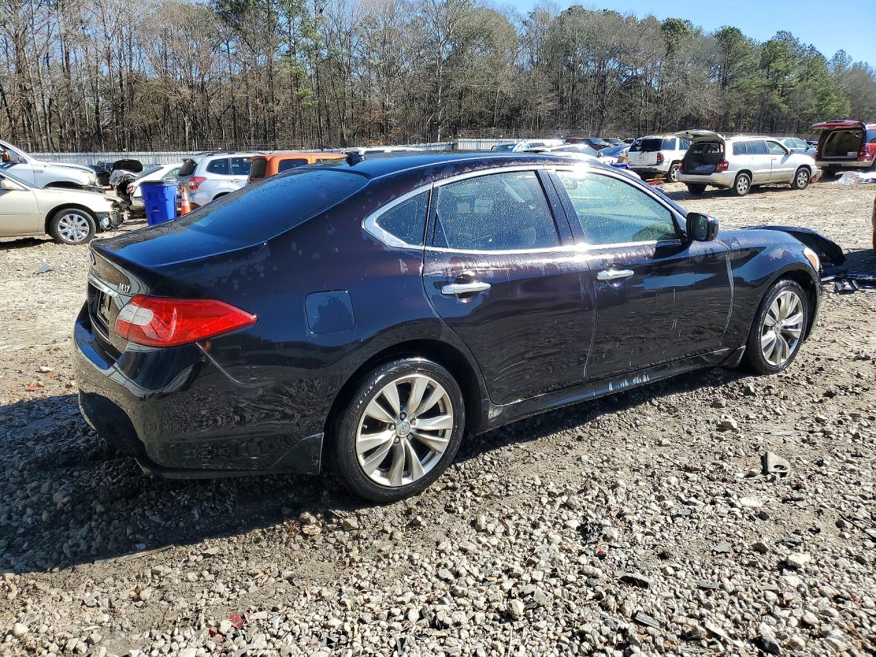 2012 INFINITI M37 BASE photo 3