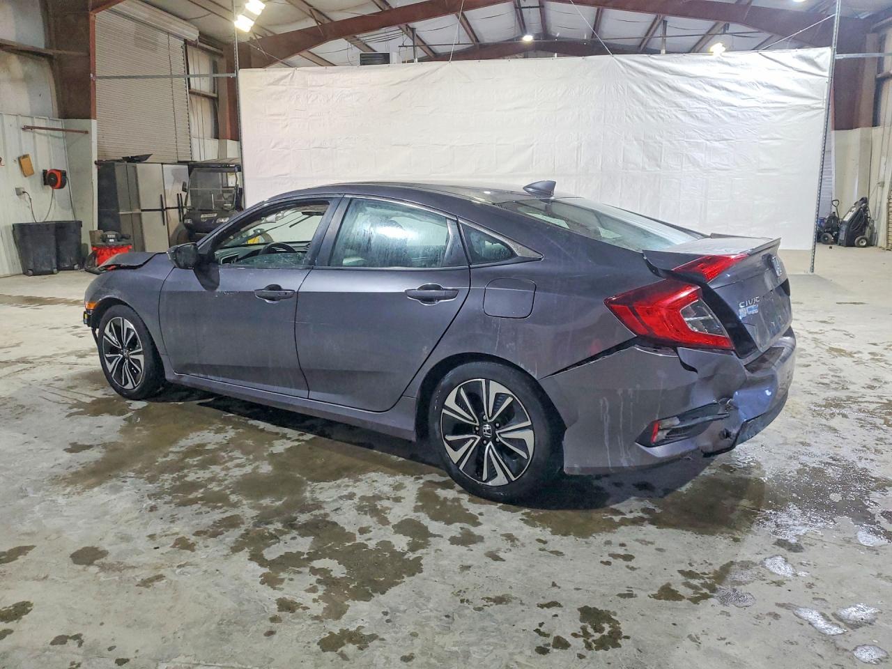 2016 HONDA CIVIC EX photo 3