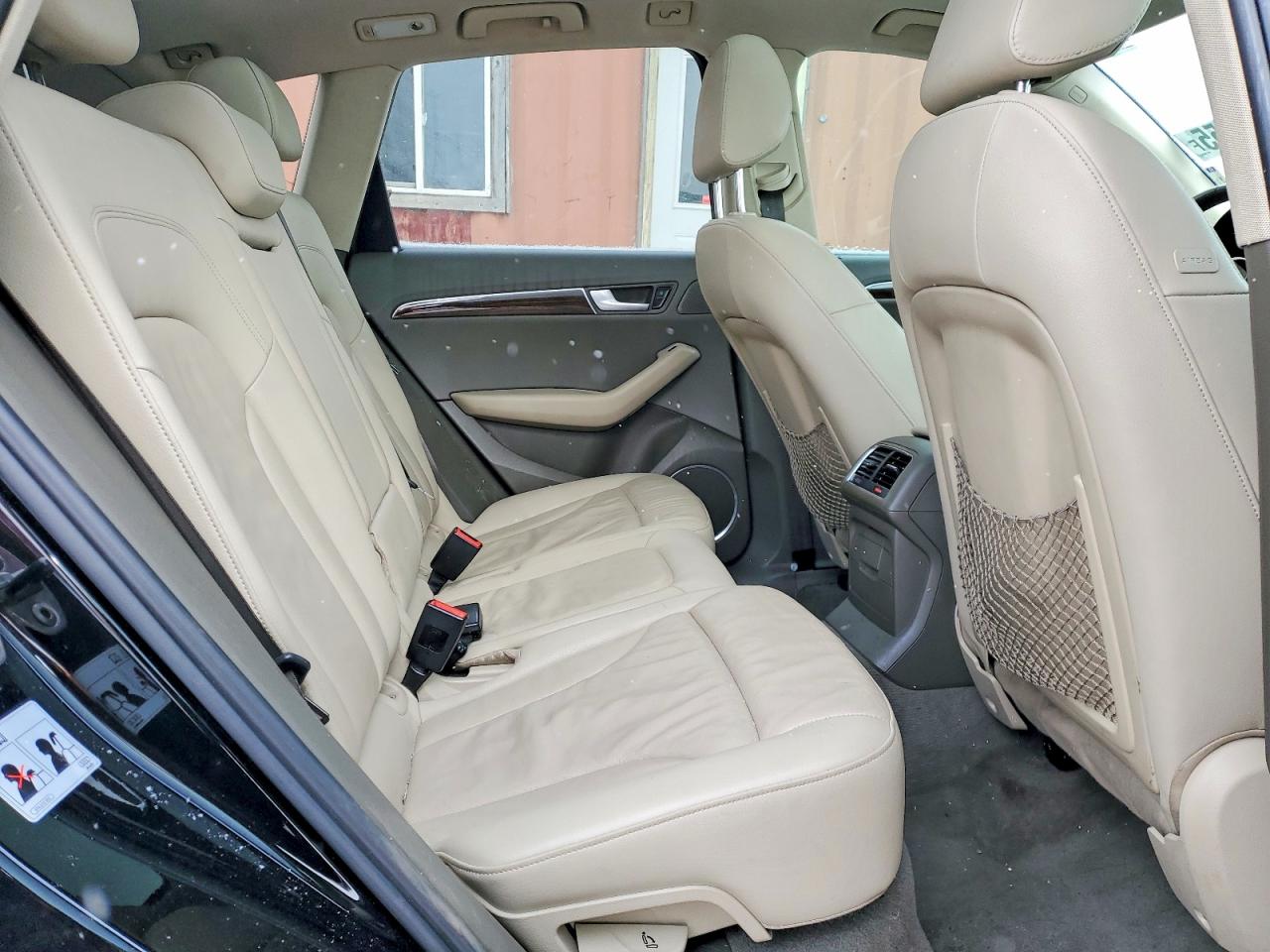 2011 AUDI Q5 PREMIUM PLUS photo 28
