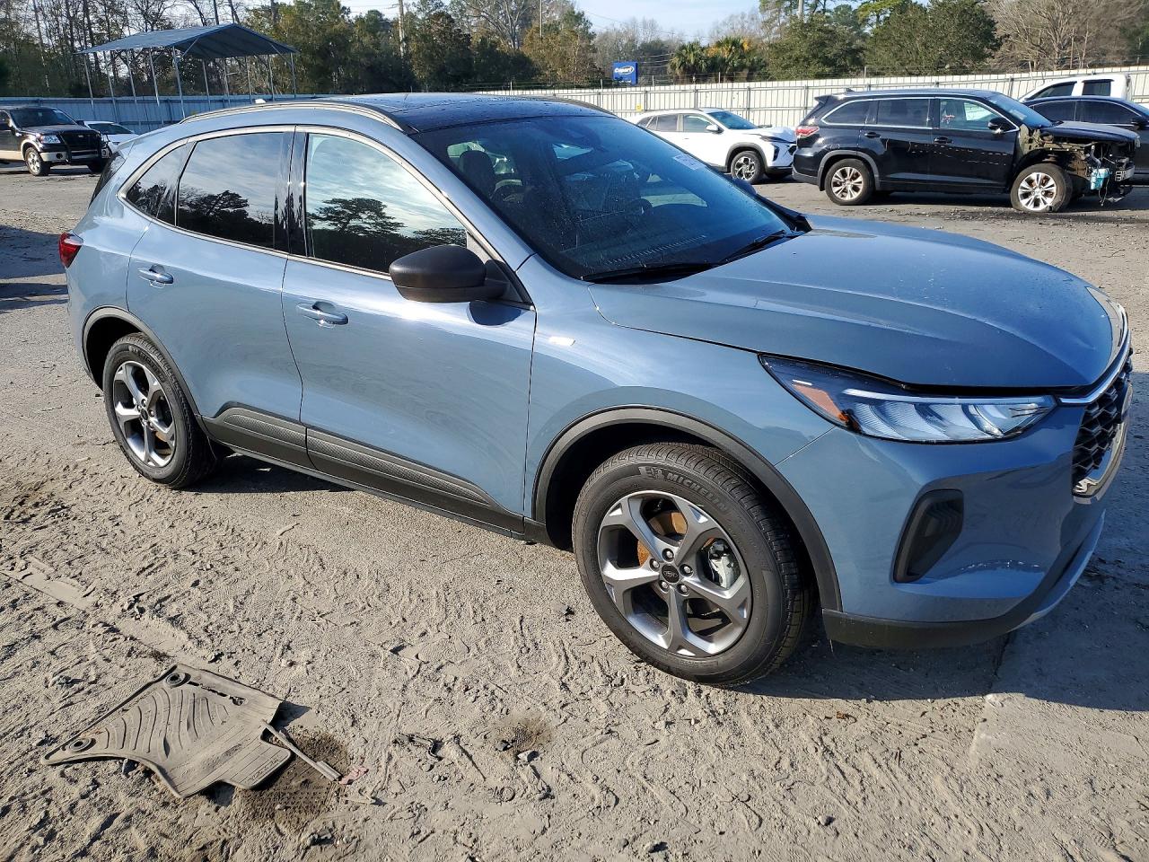 2025 FORD ESCAPE ST LINE photo 7