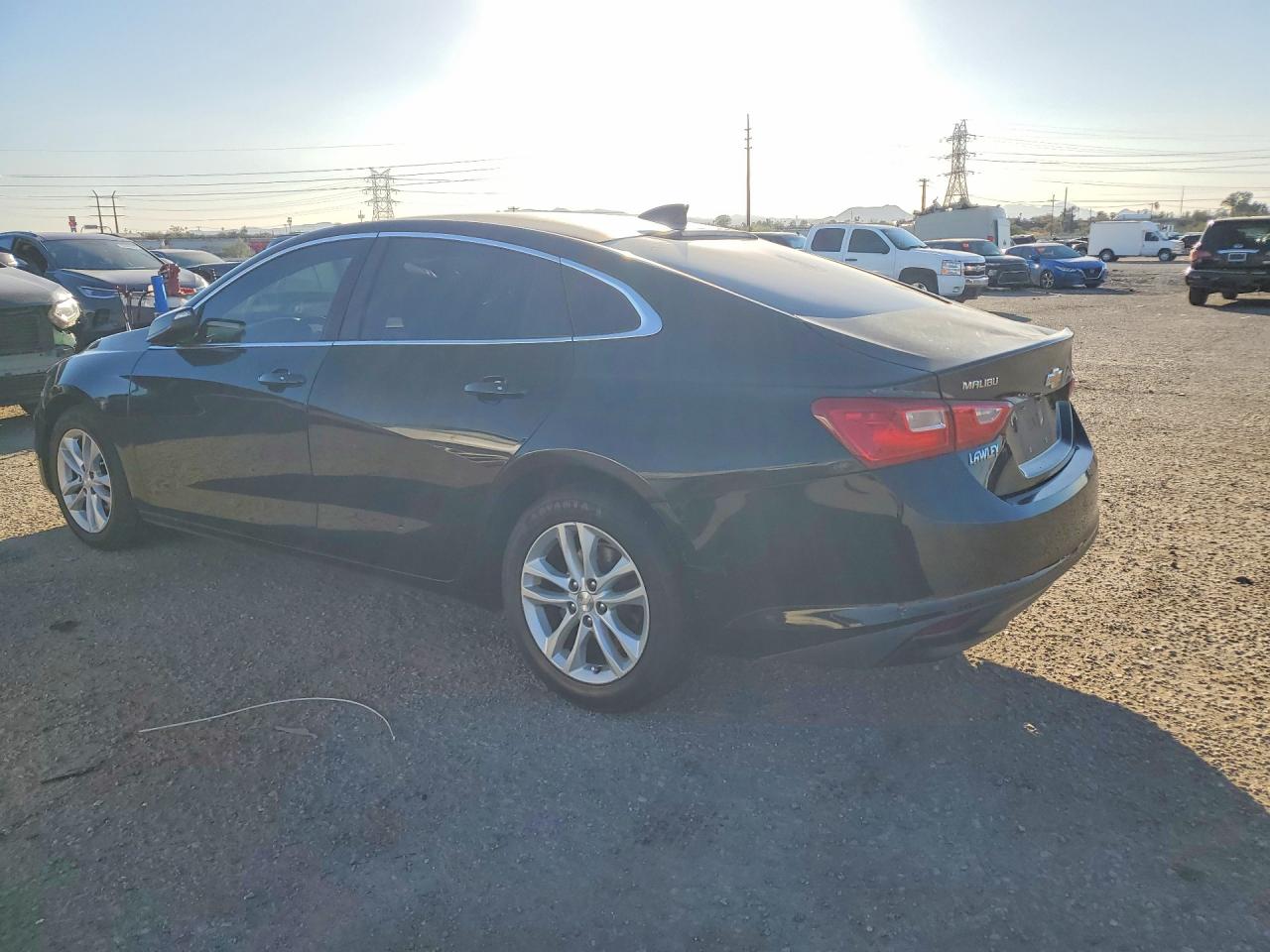 2018 CHEVROLET MALIBU LT photo 3