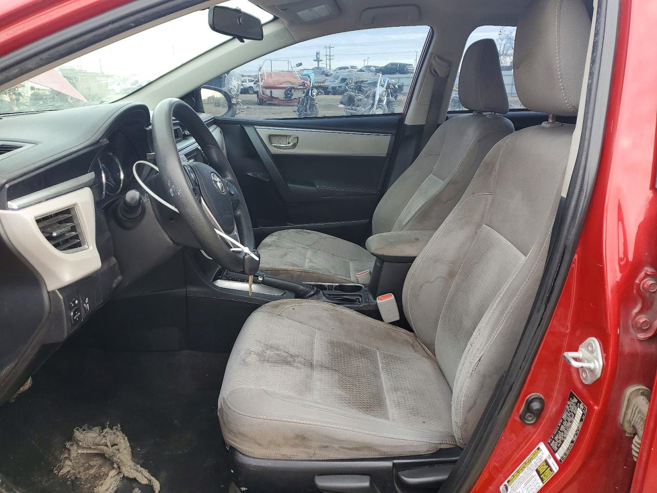 2014 TOYOTA COROLLA photo 13
