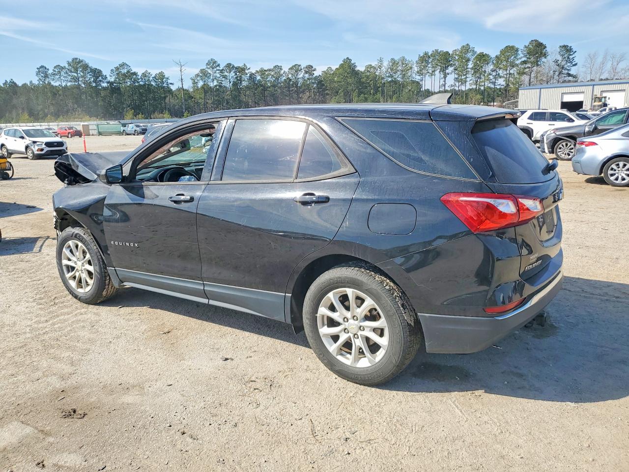 2018 CHEVROLET EQUINOX LS photo 4