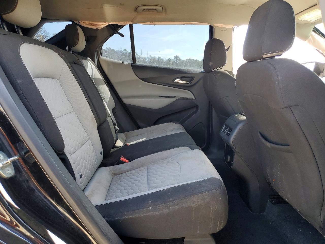 2018 CHEVROLET EQUINOX LS photo 31