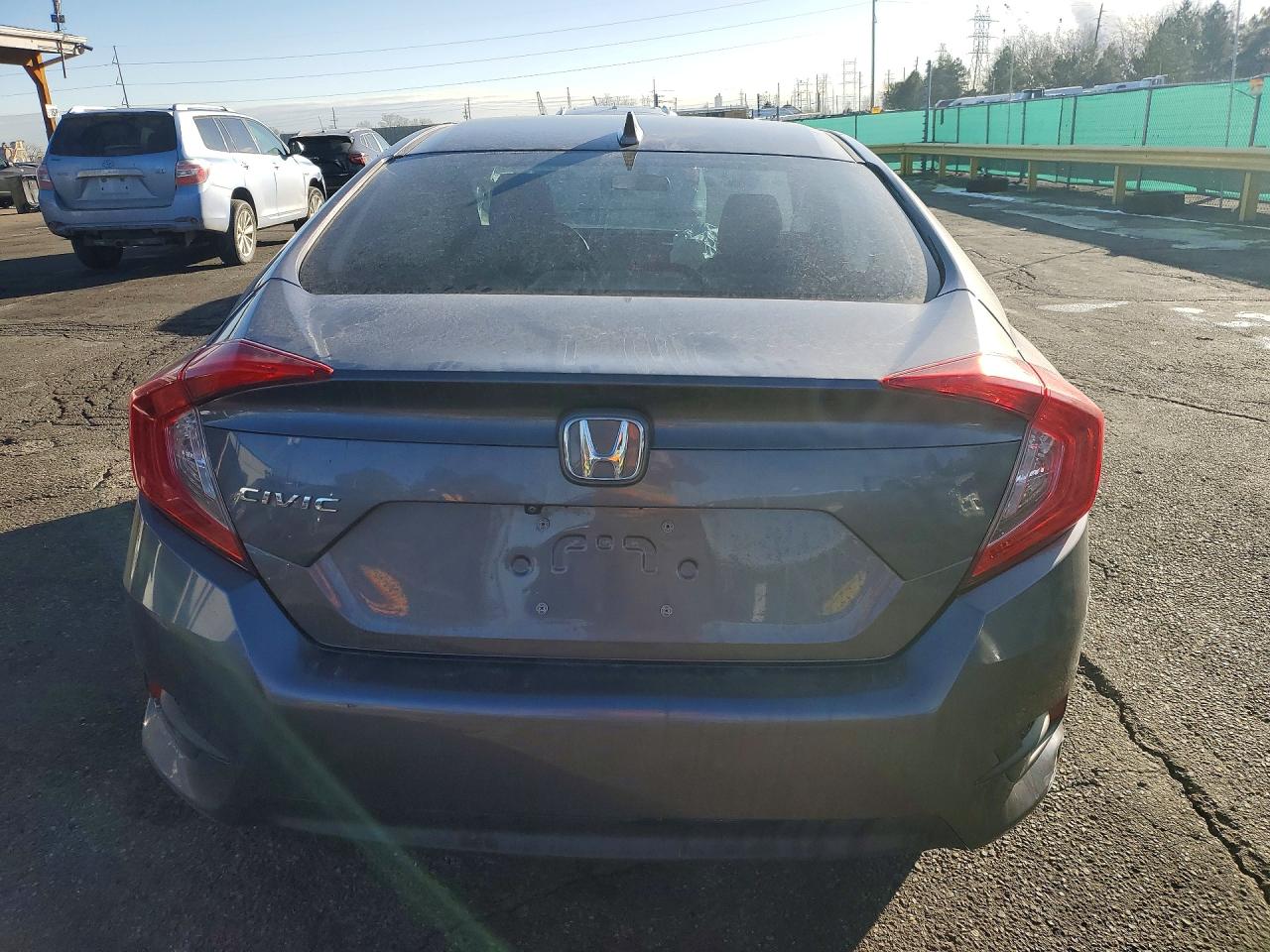 2017 HONDA CIVIC EX photo 16