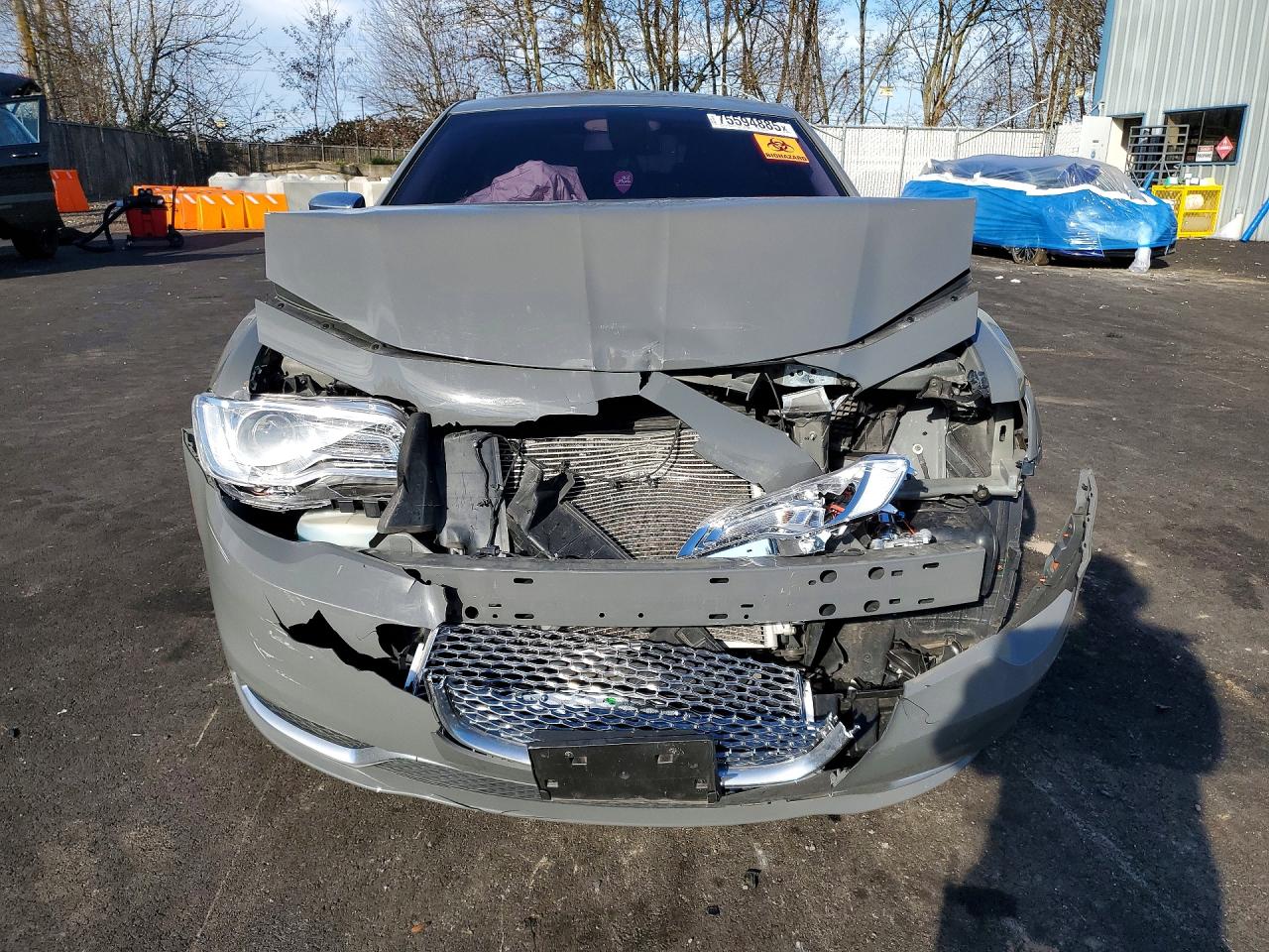 2018 CHRYSLER 300 TOURING photo 9
