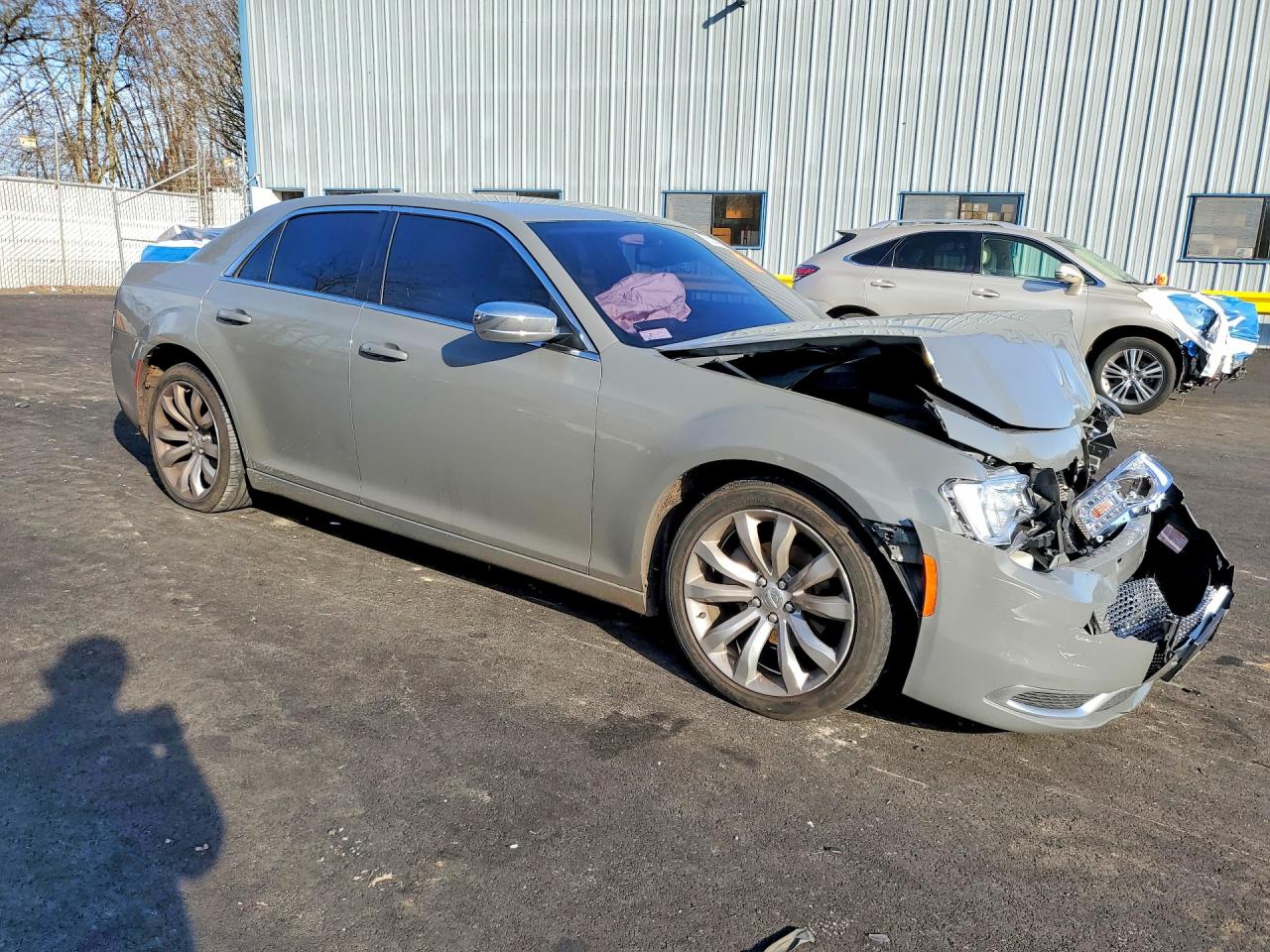 2018 CHRYSLER 300 TOURING photo 7