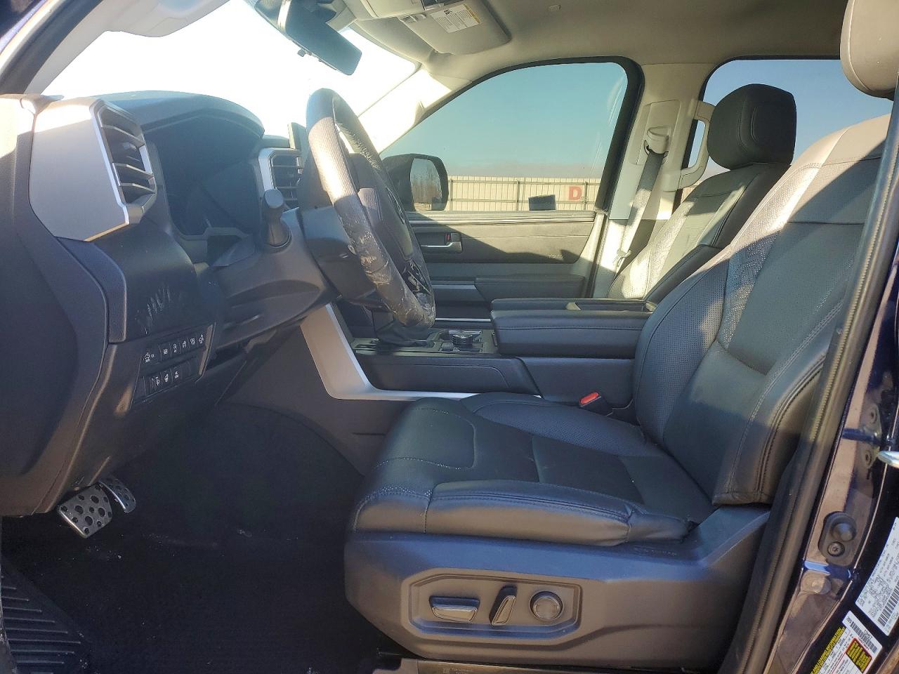 2024 TOYOTA TUNDRA CREWMAX SR photo 7