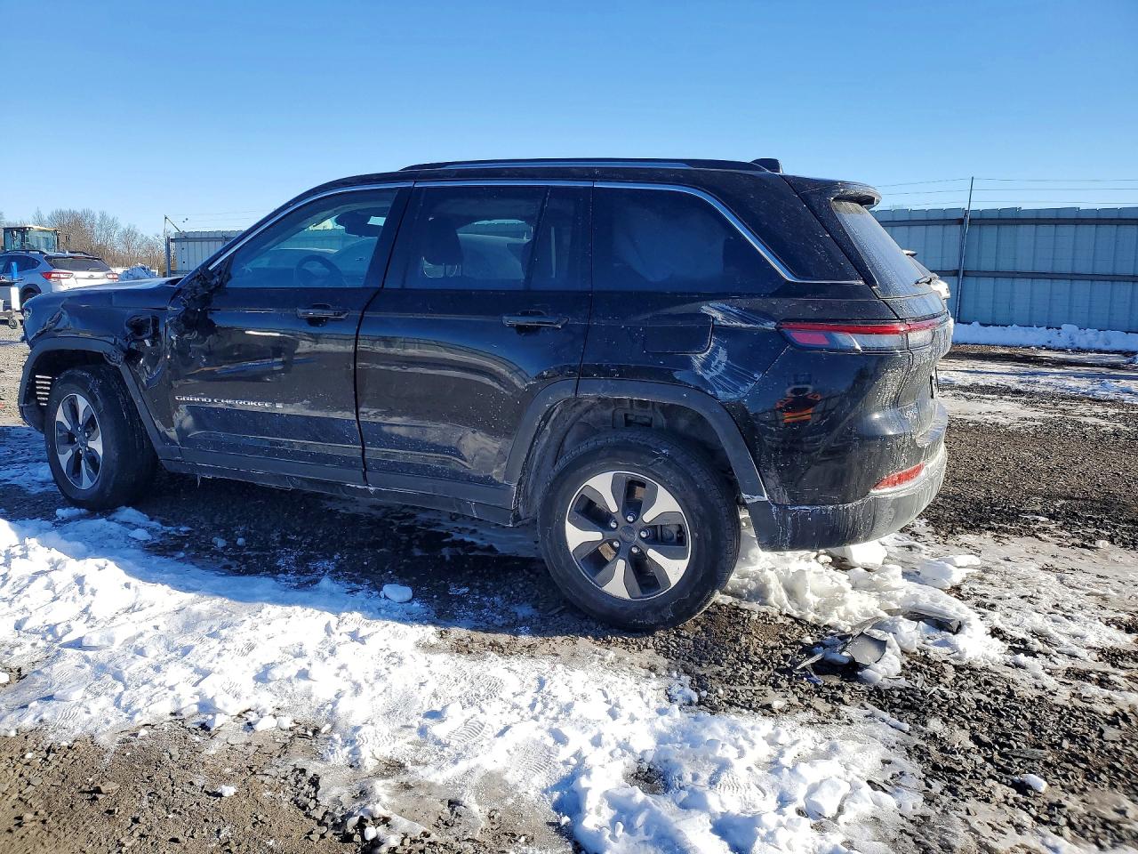 2022 JEEP GRAND CHEROKEE LIMITED 4XE photo 3
