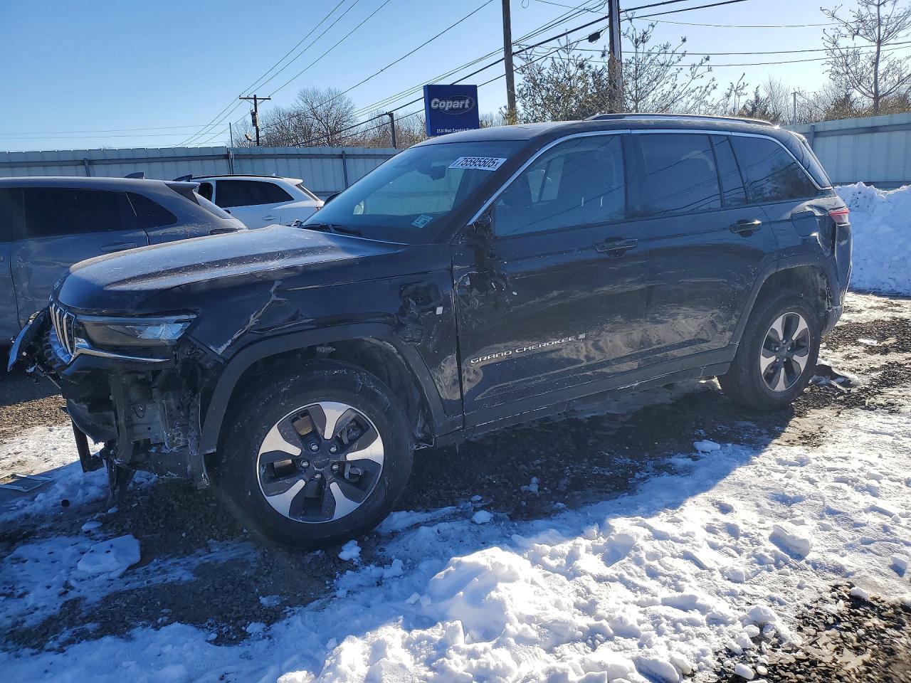 2022 JEEP GRAND CHEROKEE