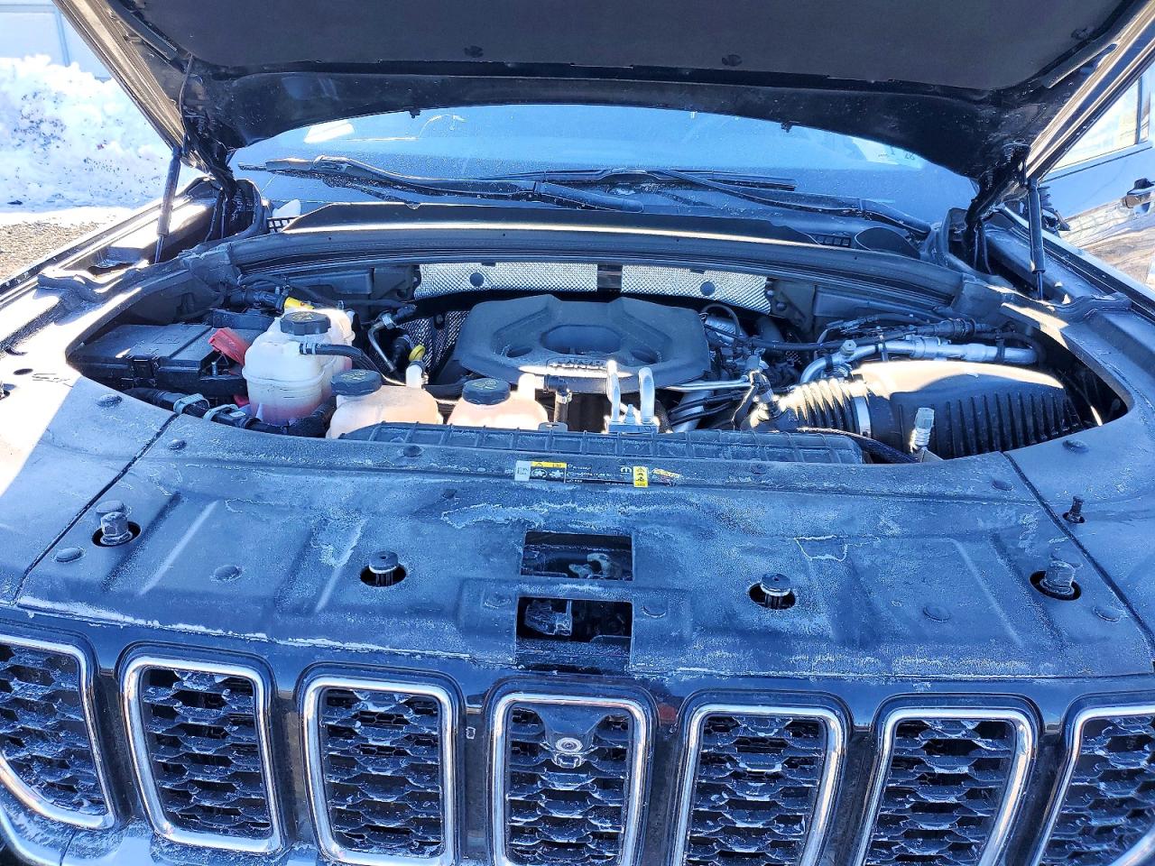 2022 JEEP GRAND CHEROKEE LIMITED 4XE photo 23