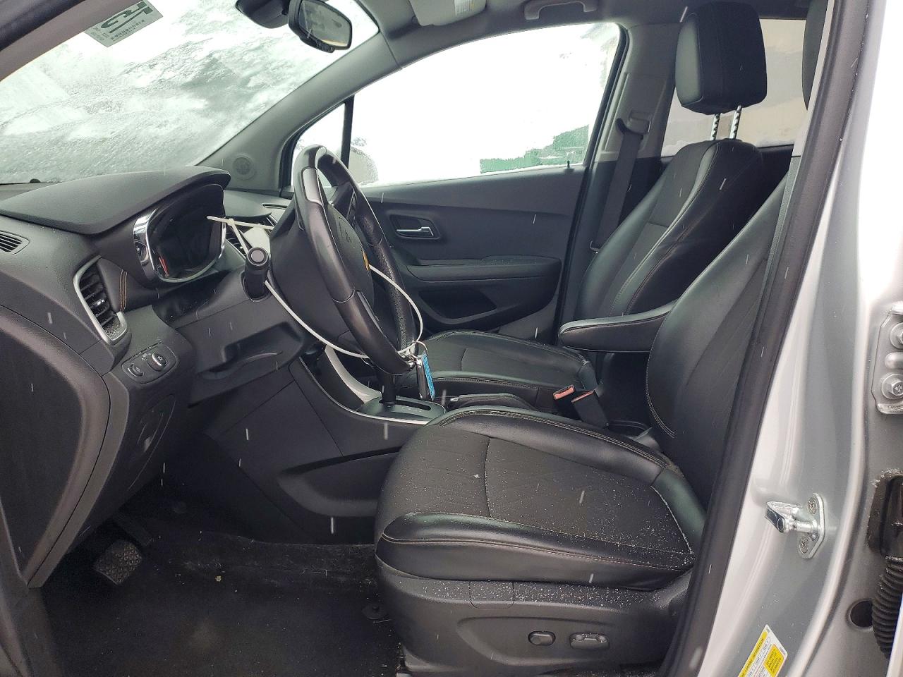 2019 CHEVROLET TRAX 1LT photo 7