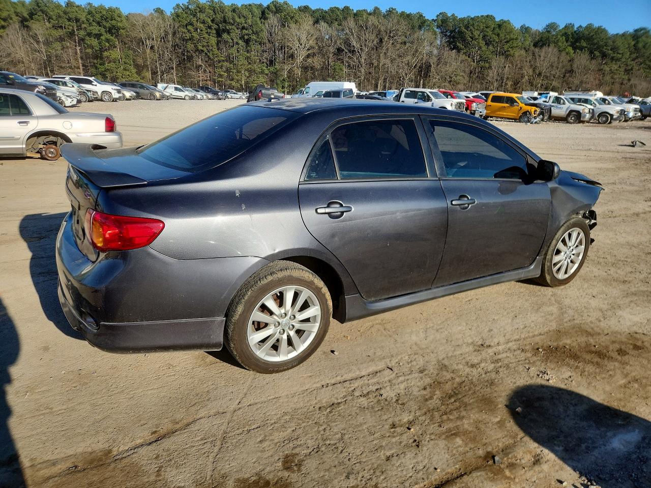 2009 TOYOTA COROLLA BASE photo 3