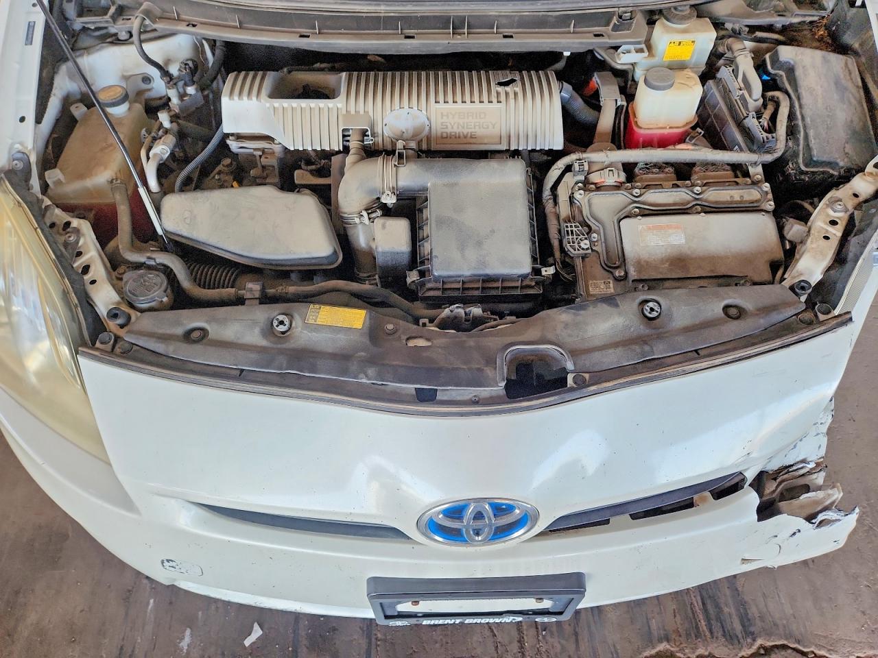 2011 TOYOTA PRIUS TWO photo 11
