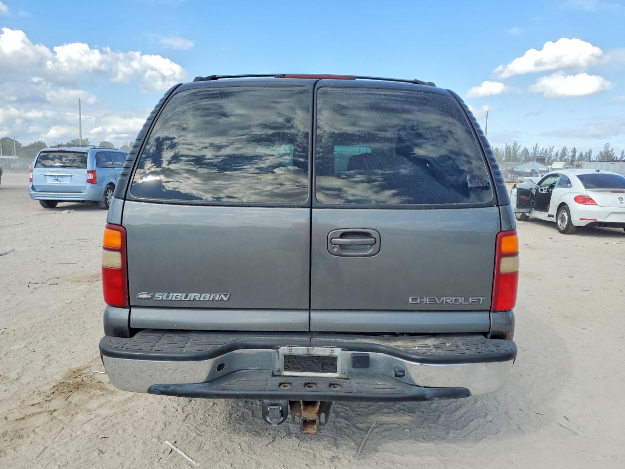 2002 CHEVROLET SUBURBAN C1500 photo 16