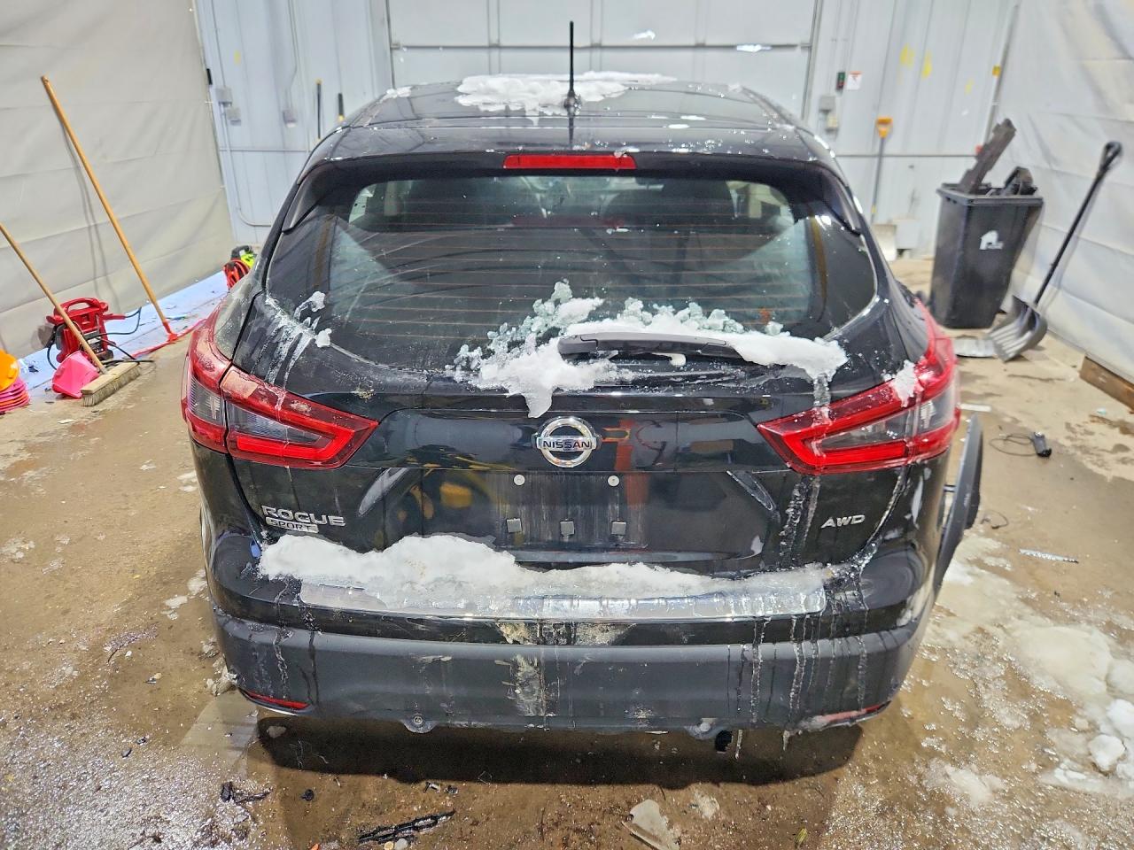2020 NISSAN ROGUE SPORT S photo 11