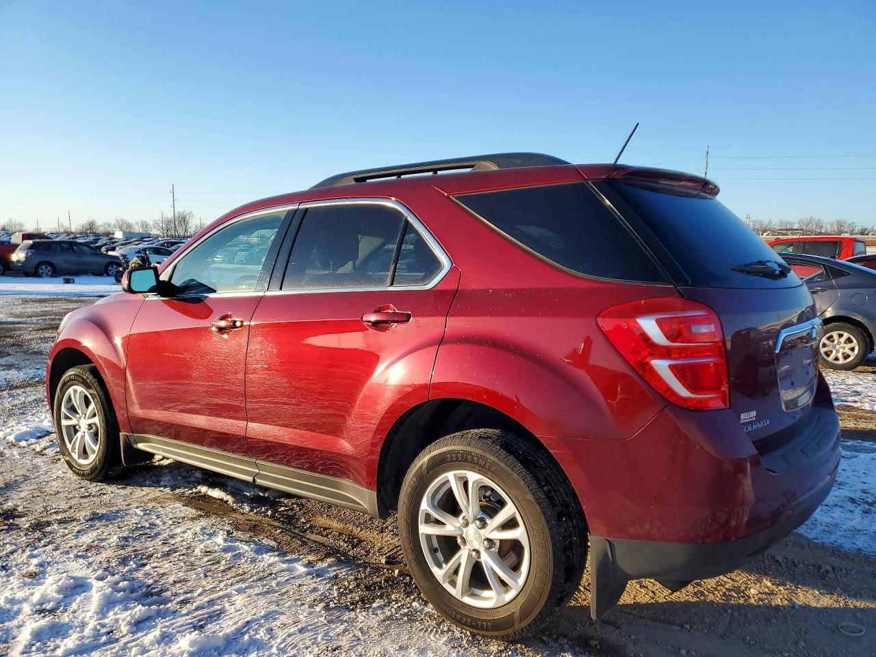 2017 CHEVROLET EQUINOX LT photo 3