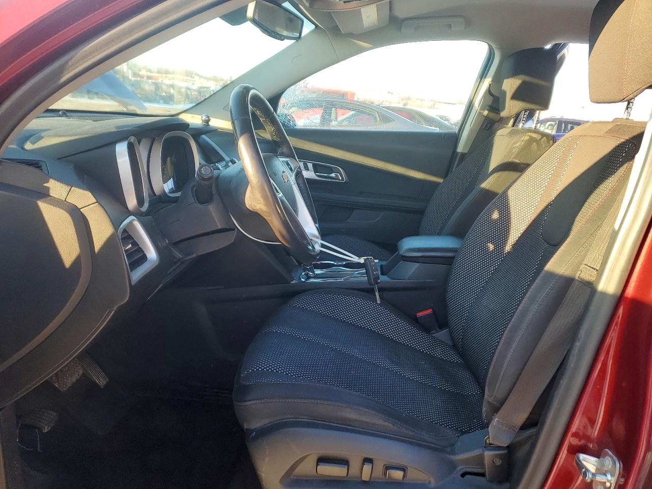 2017 CHEVROLET EQUINOX LT photo 13