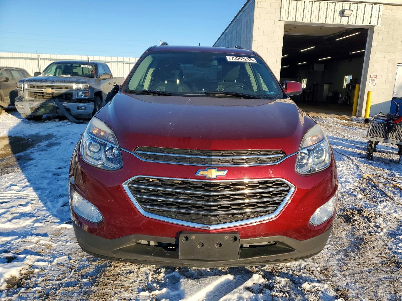2017 CHEVROLET EQUINOX LT photo 9