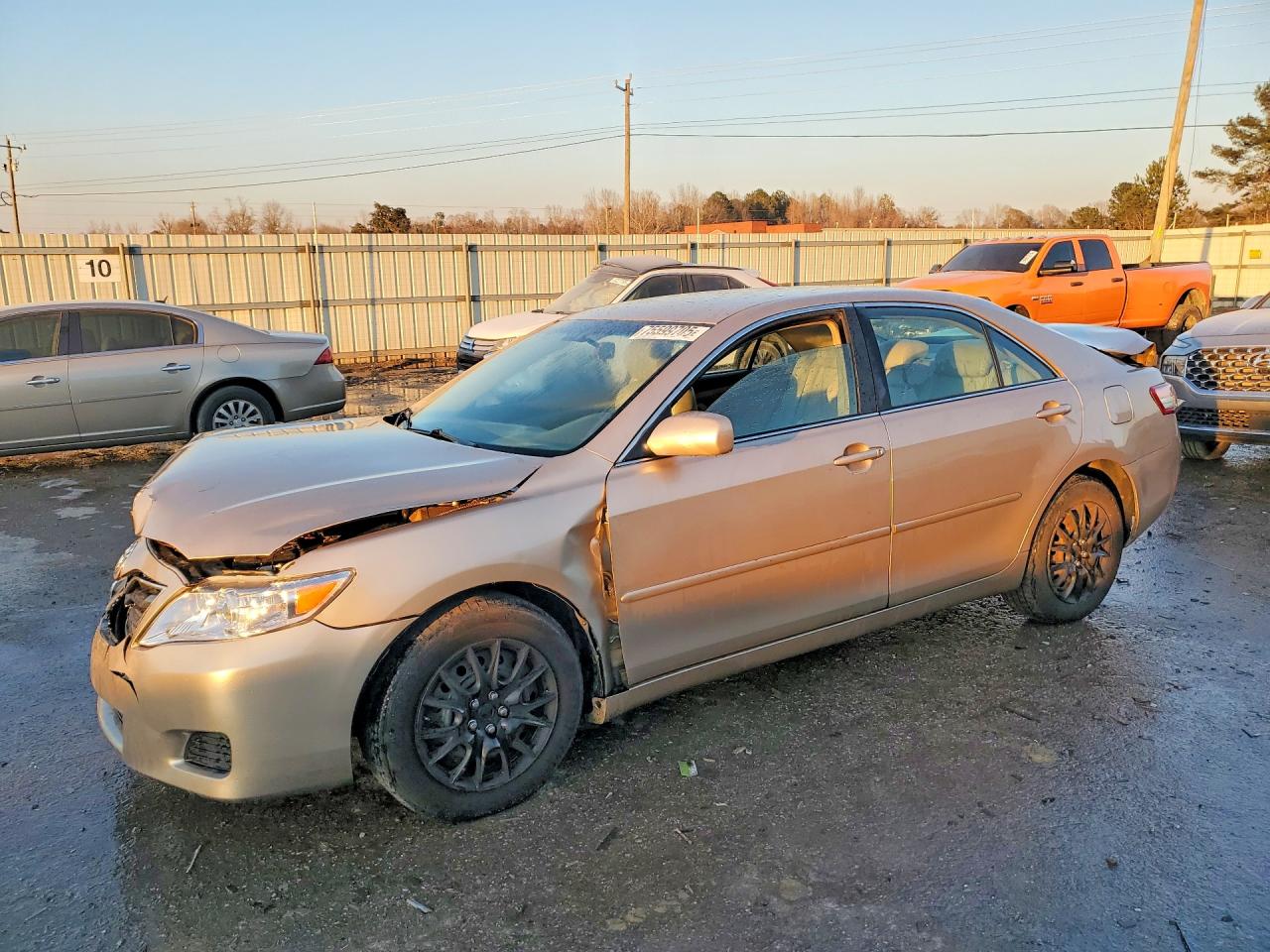 2010 TOYOTA CAMRY