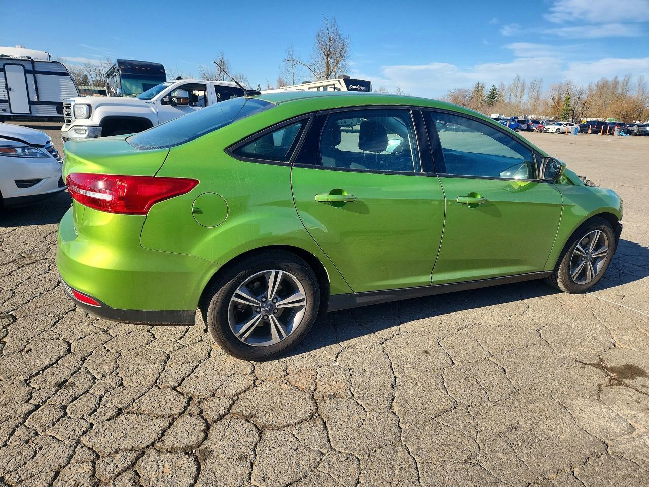 2018 FORD FOCUS SE photo 3