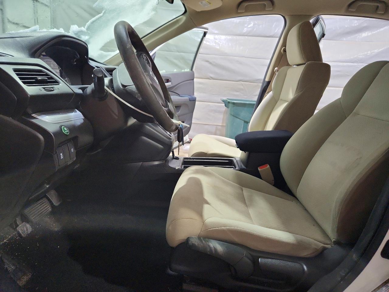 2015 HONDA CR-V LX photo 13