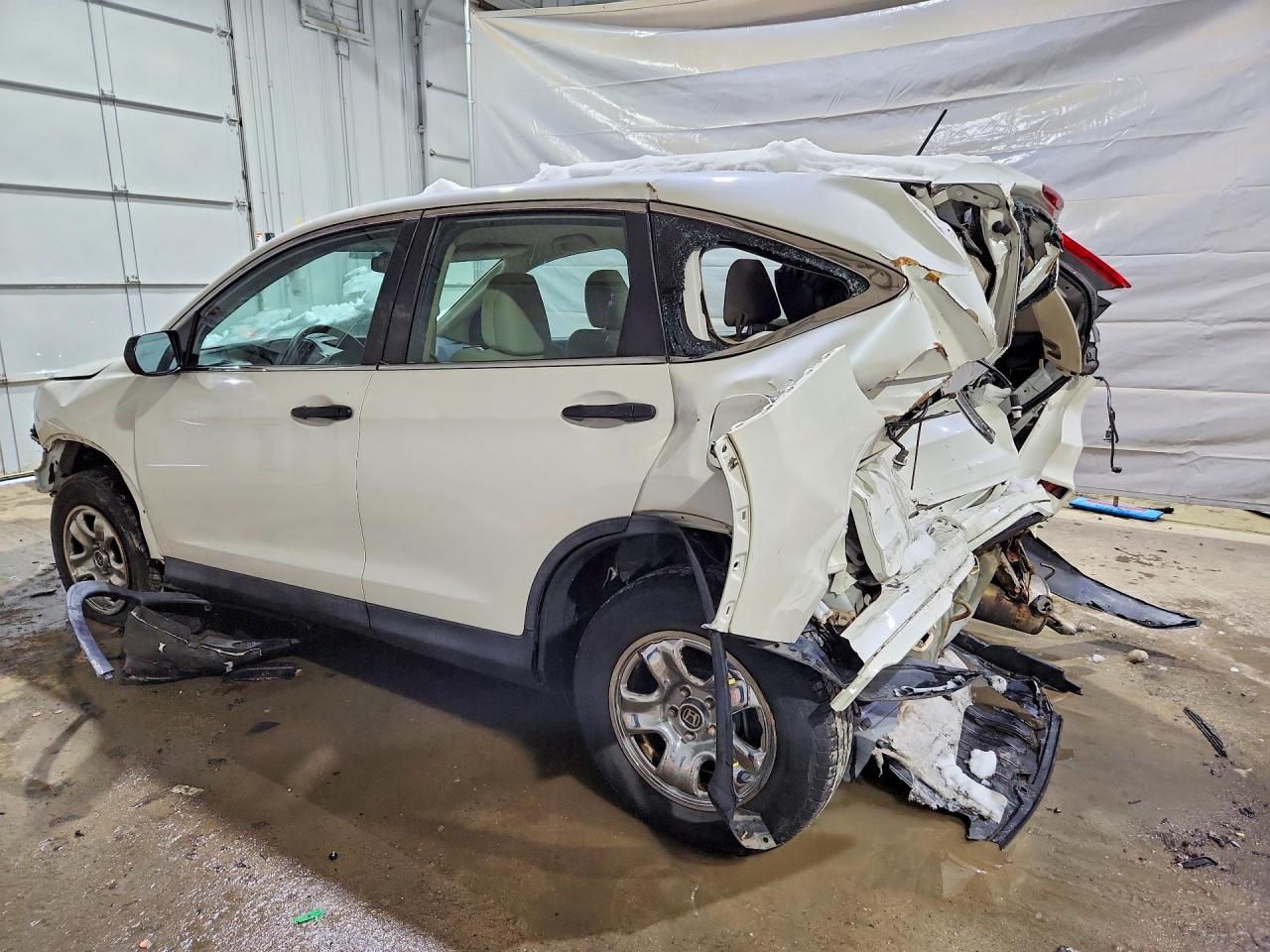 2015 HONDA CR-V LX photo 3