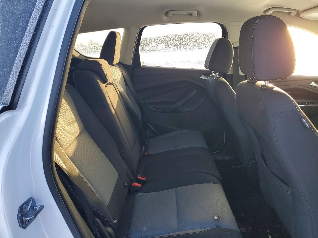2017 FORD ESCAPE SE photo 11