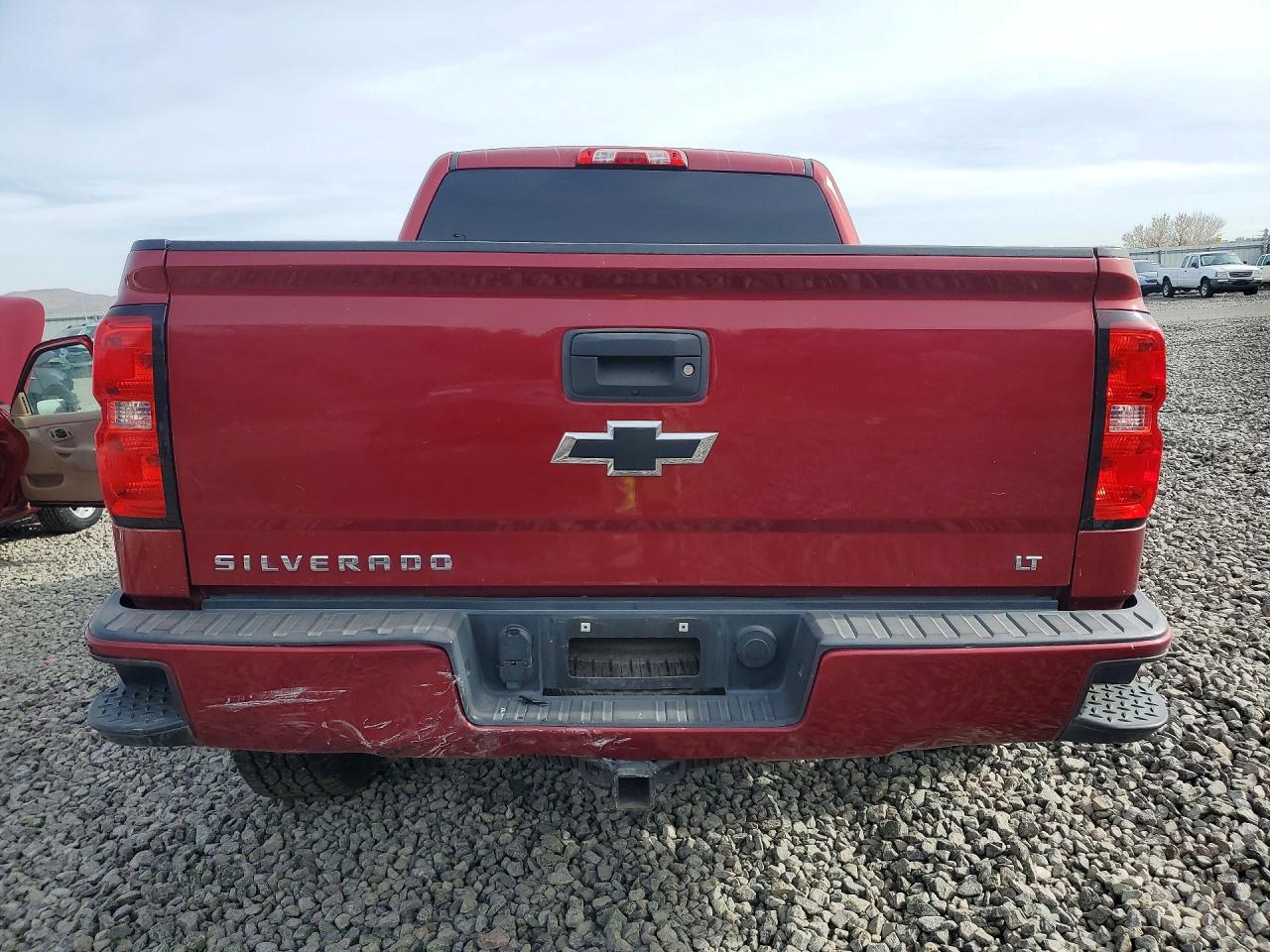 2018 CHEVROLET SILVERADO K1500 LT photo 11