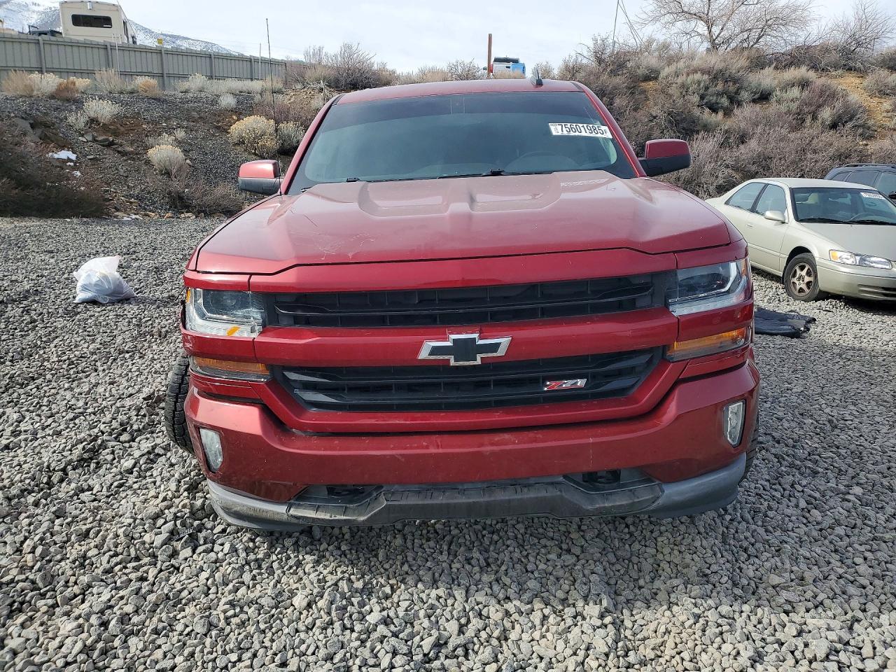 2018 CHEVROLET SILVERADO K1500 LT photo 9