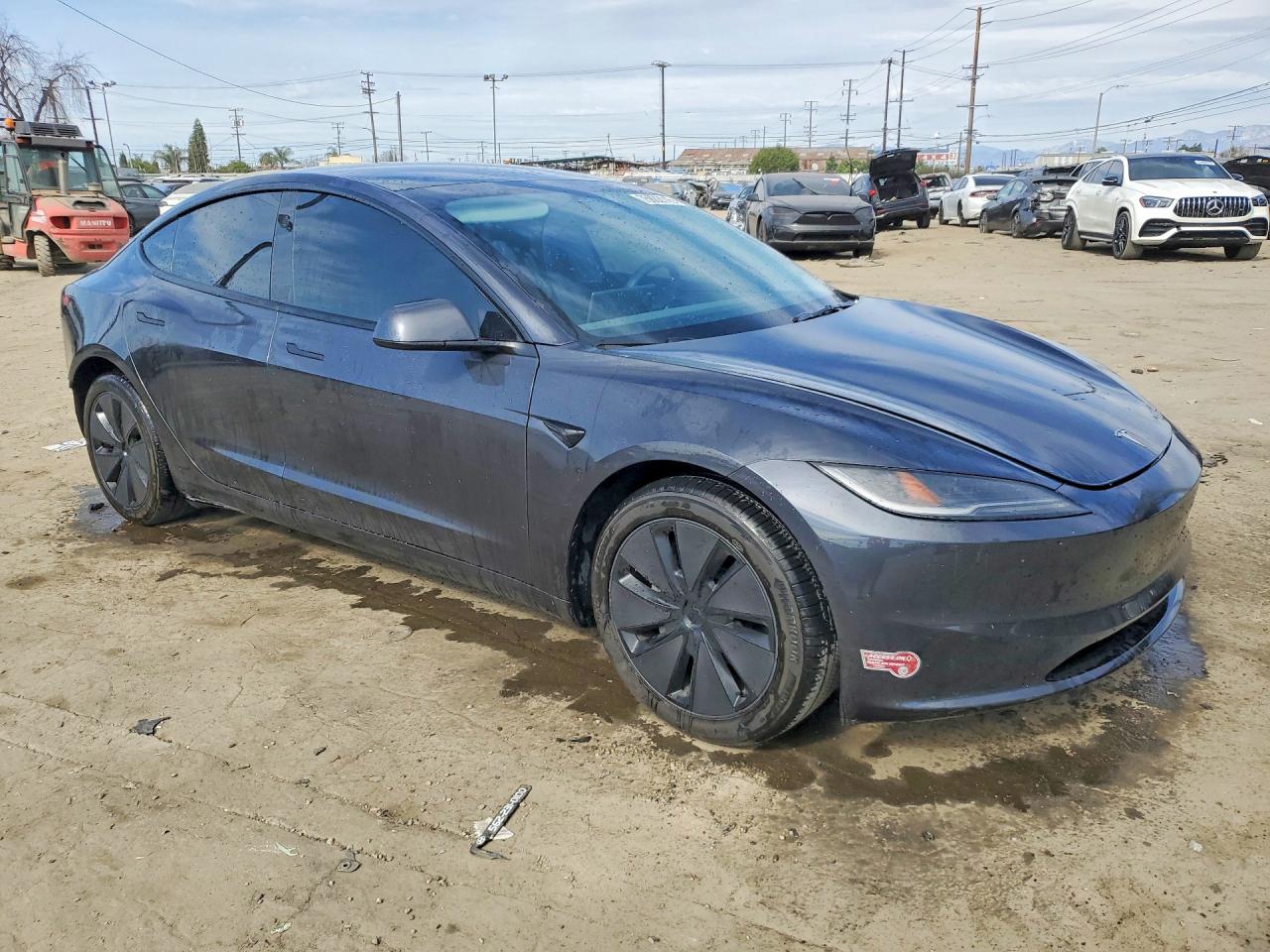 2024 TESLA MODEL 3 photo 4