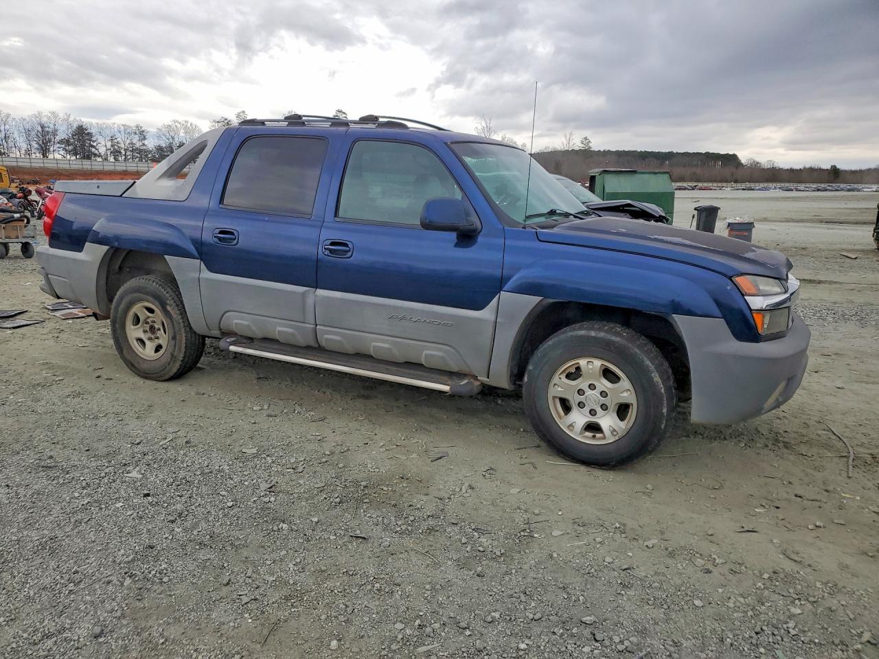 2002 CHEVROLET AVALANCHE K1500 photo 4