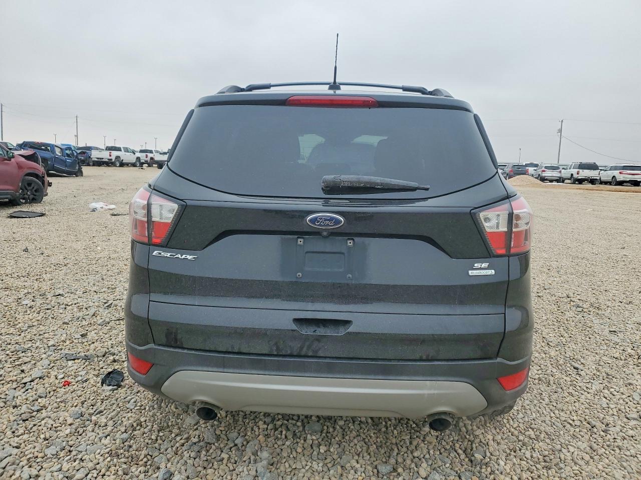 2018 FORD ESCAPE SE photo 11