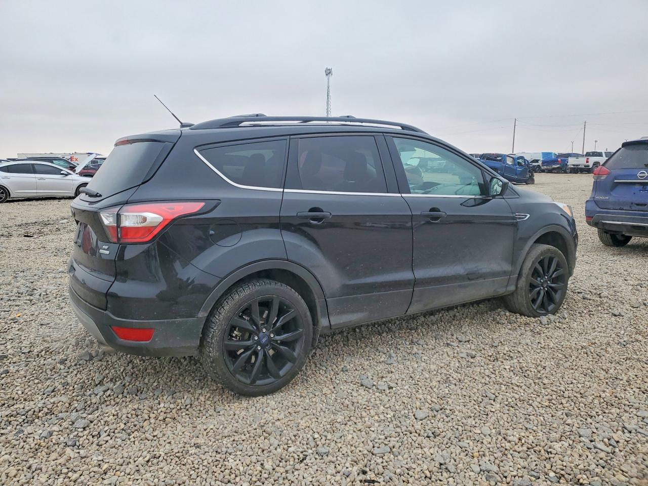 2018 FORD ESCAPE SE photo 5