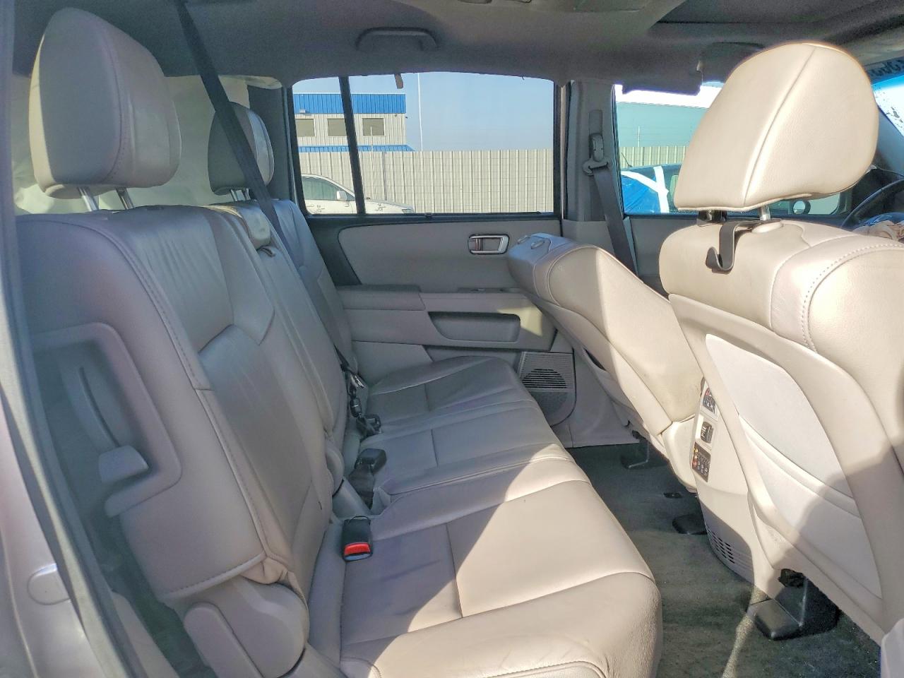 2013 HONDA PILOT TOURING photo 11