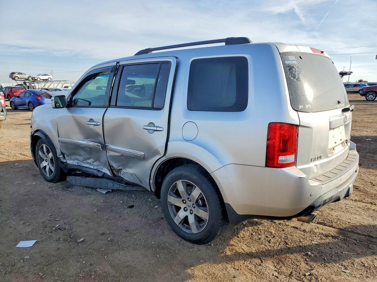 2013 HONDA PILOT TOURING photo 2