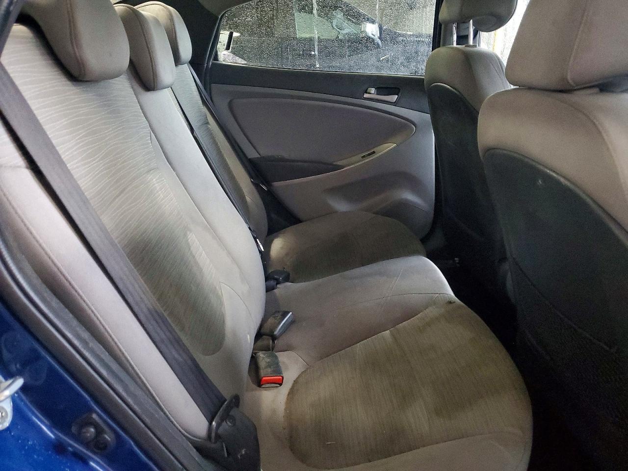 2016 HYUNDAI ACCENT SE photo 28