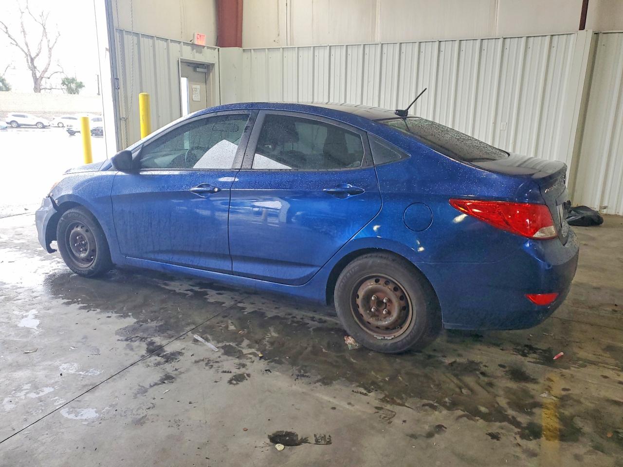 2016 HYUNDAI ACCENT SE photo 4