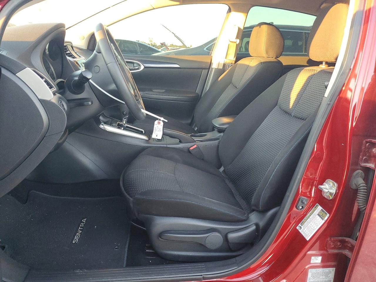 2019 NISSAN SENTRA S photo 13