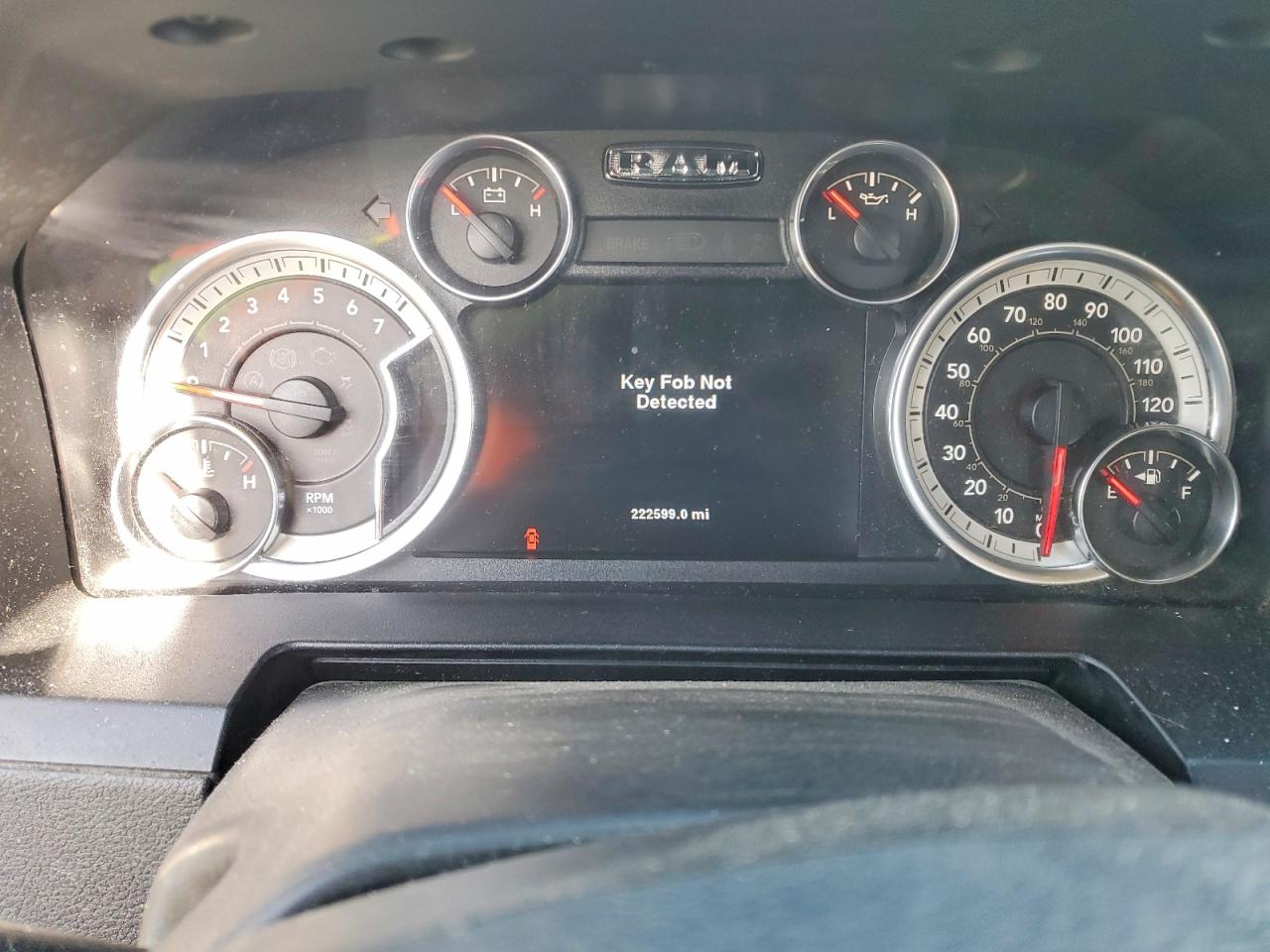 2014 RAM 1500 SPORT photo 25
