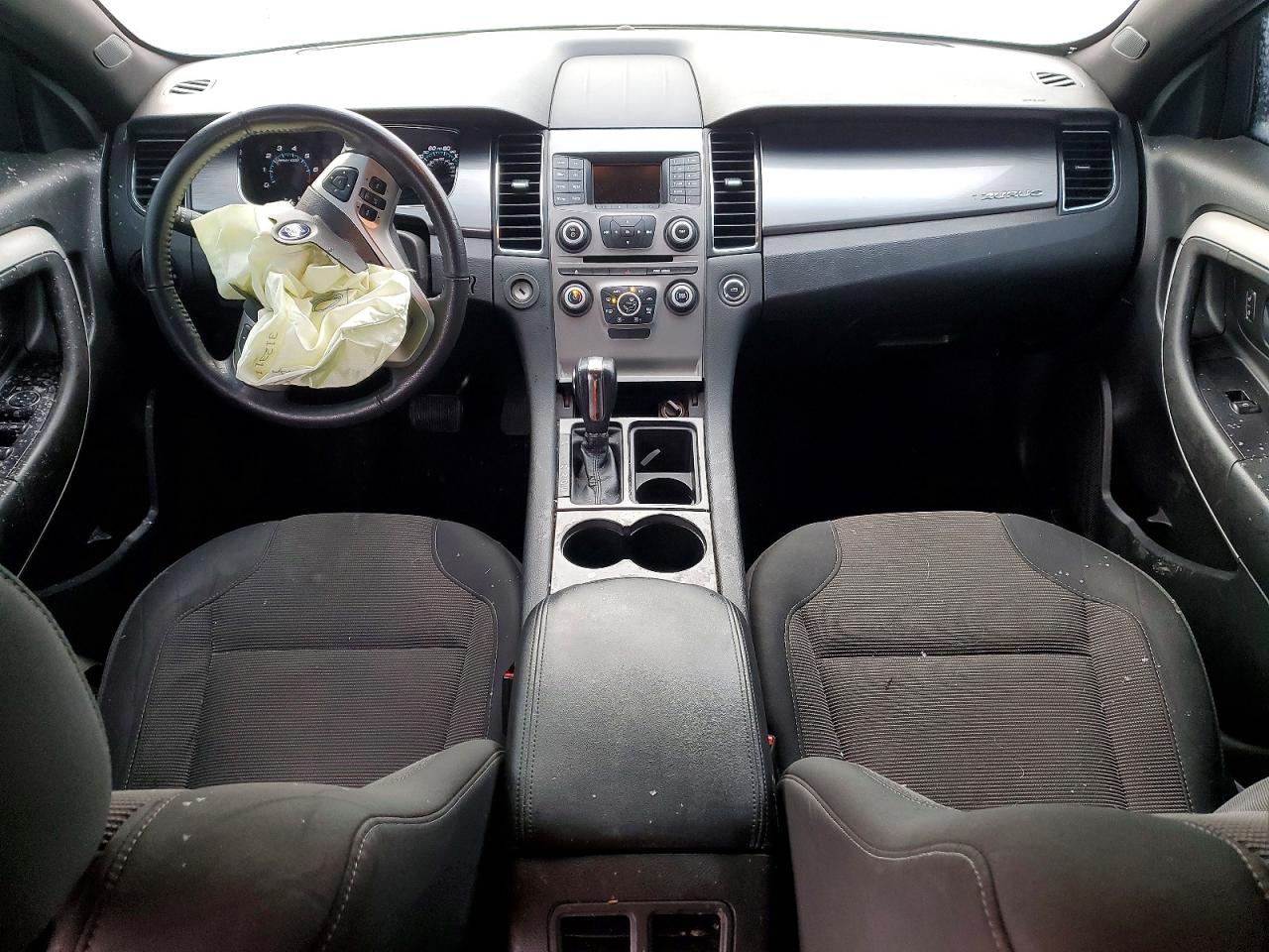 2018 FORD TAURUS SEL photo 22