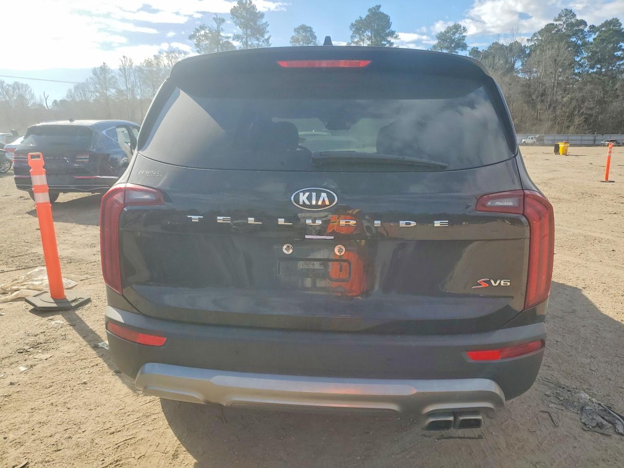 2021 KIA TELLURIDE S photo 6