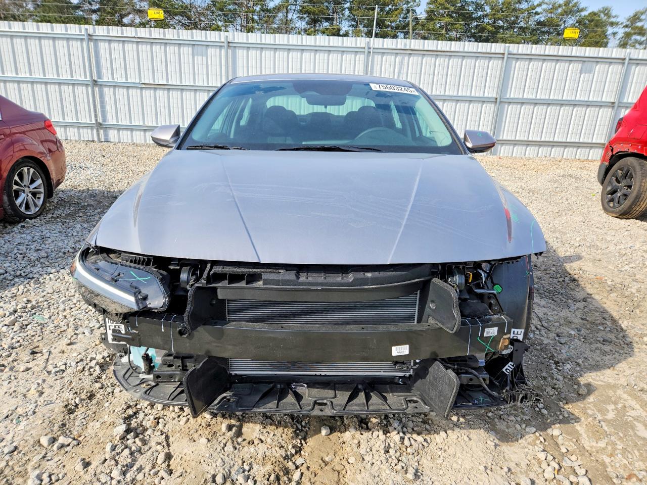 2025 HYUNDAI ELANTRA SE photo 5