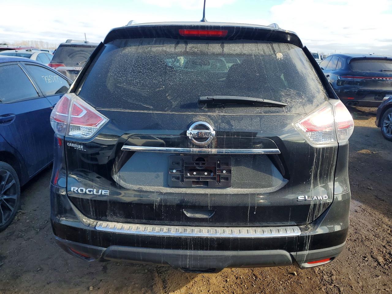 2016 NISSAN ROGUE SL photo 11